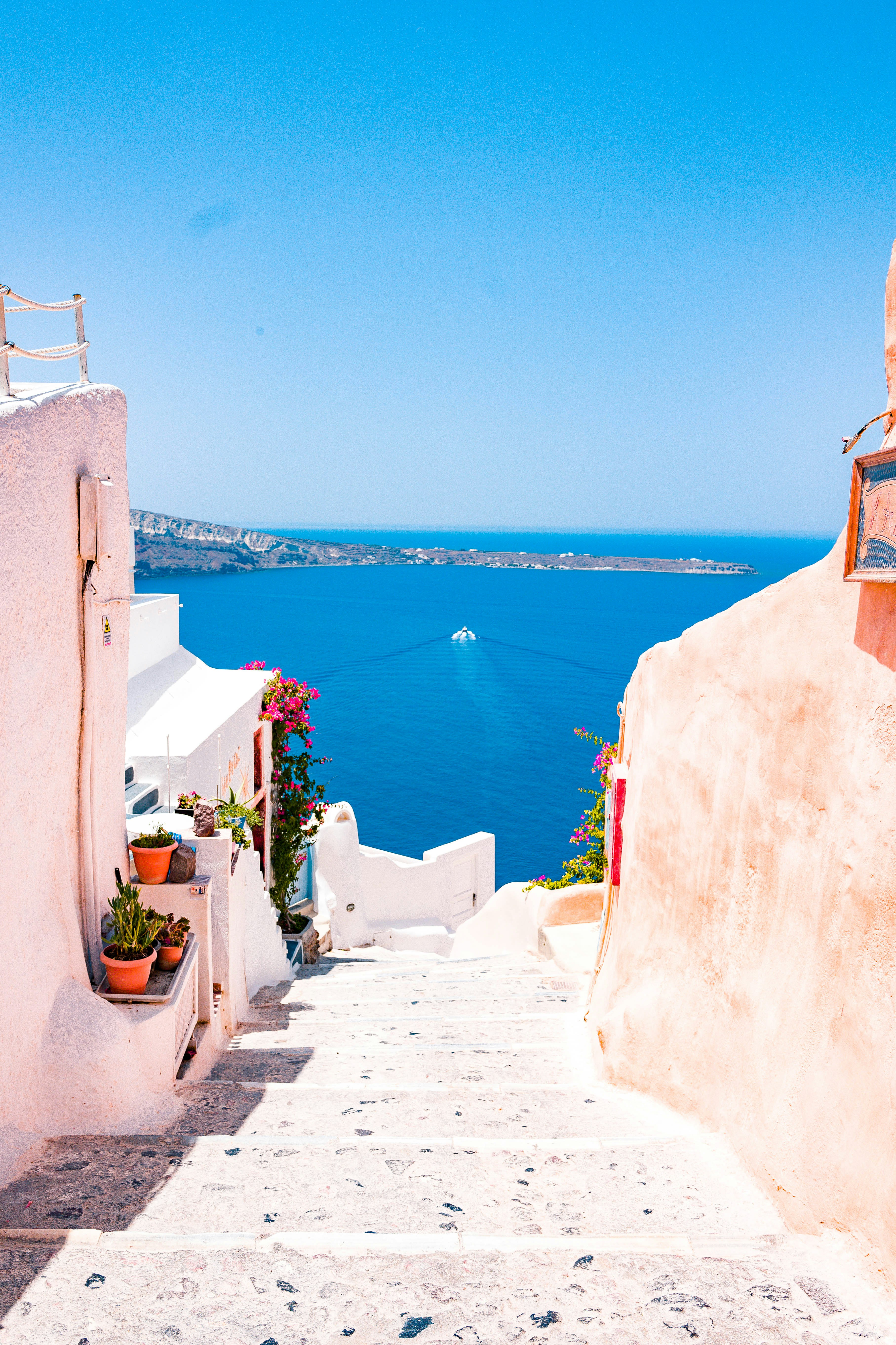 Photo by Ryan Spencer, https://unsplash.com/@zombience